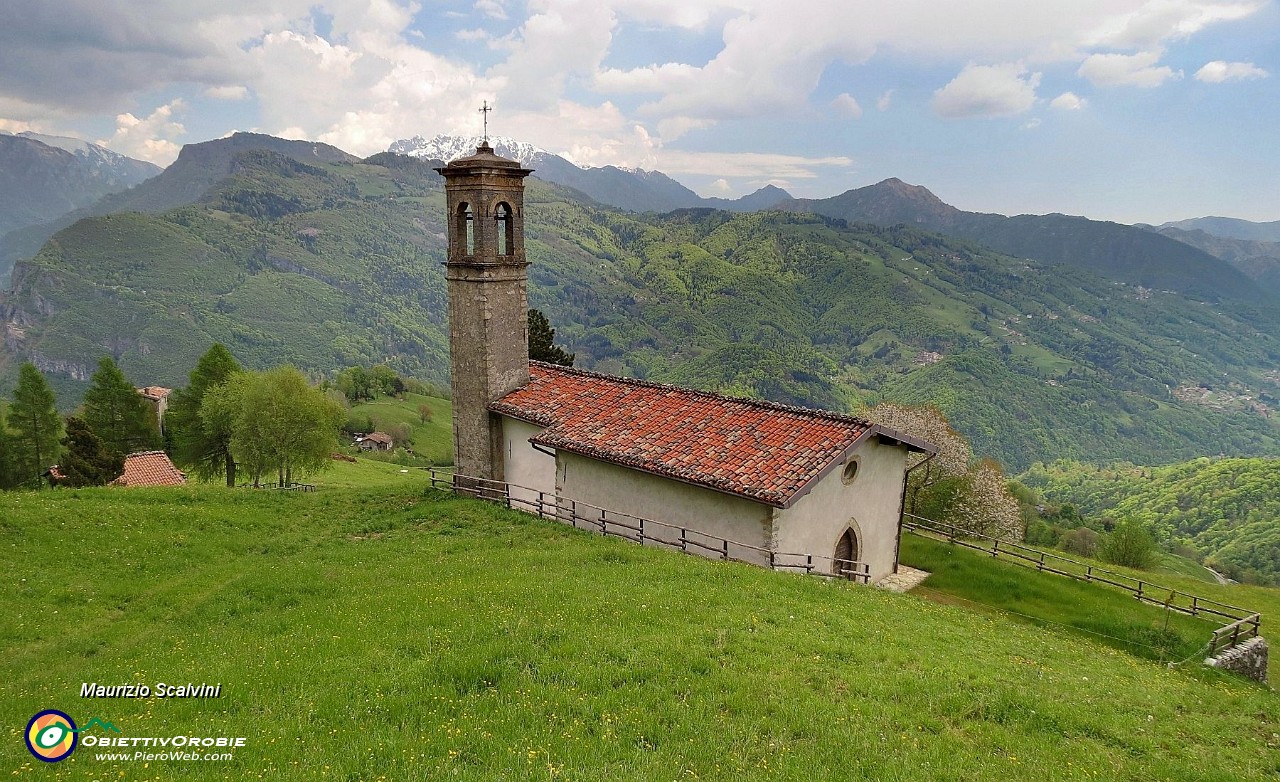 57 Chiesetta di San Giacomo....JPG